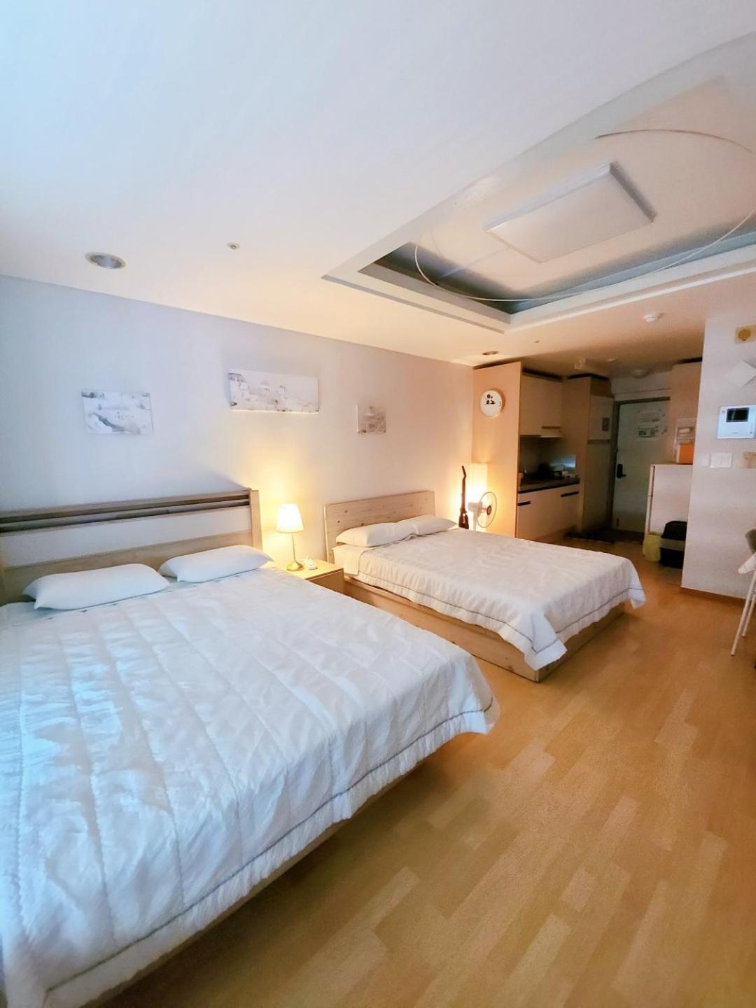 Hongdae Residence-2 1Min From Hongik Uni Station Exit #1 Seoel Buitenkant foto