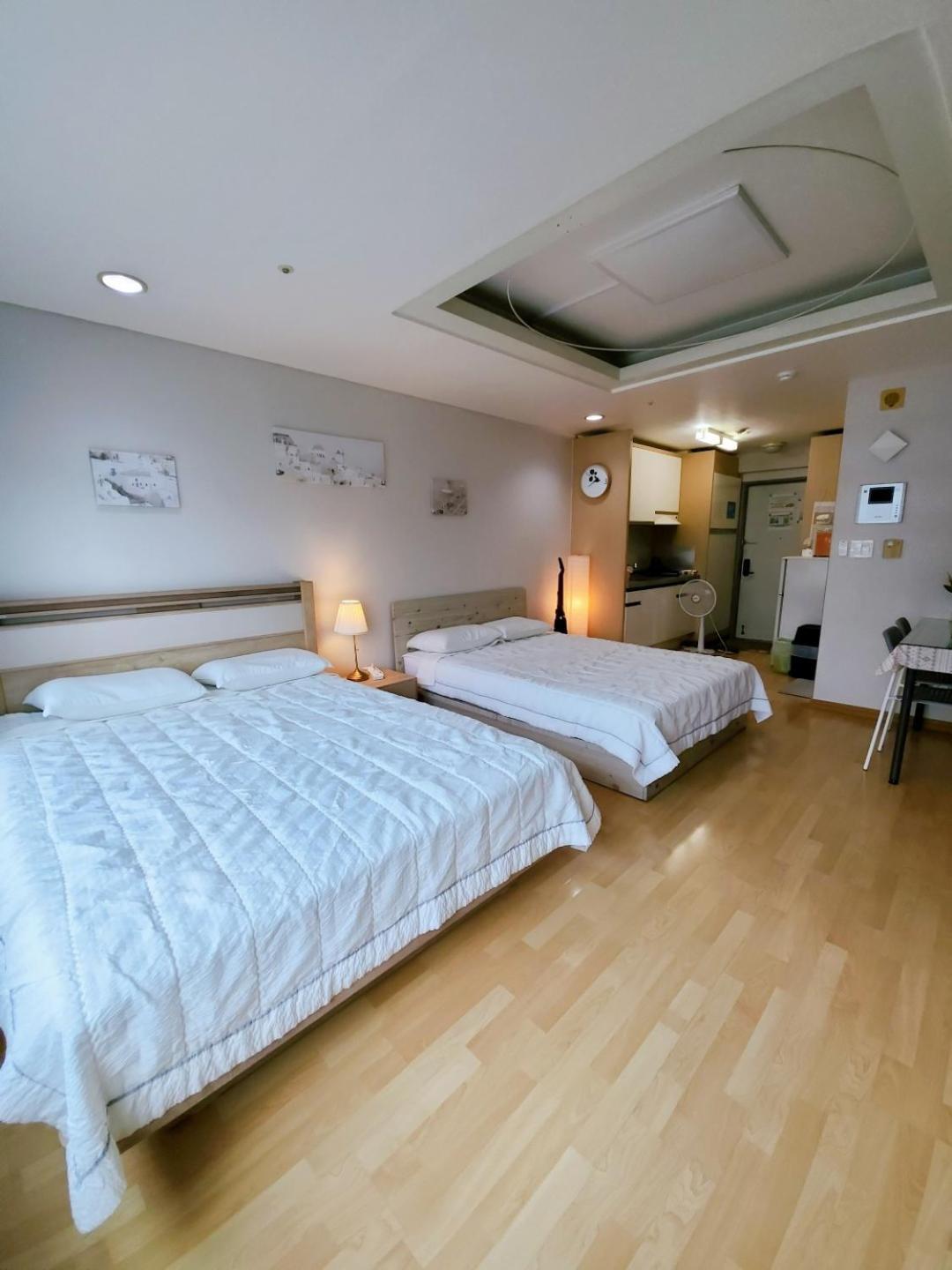 Hongdae Residence-2 1Min From Hongik Uni Station Exit #1 Seoel Buitenkant foto