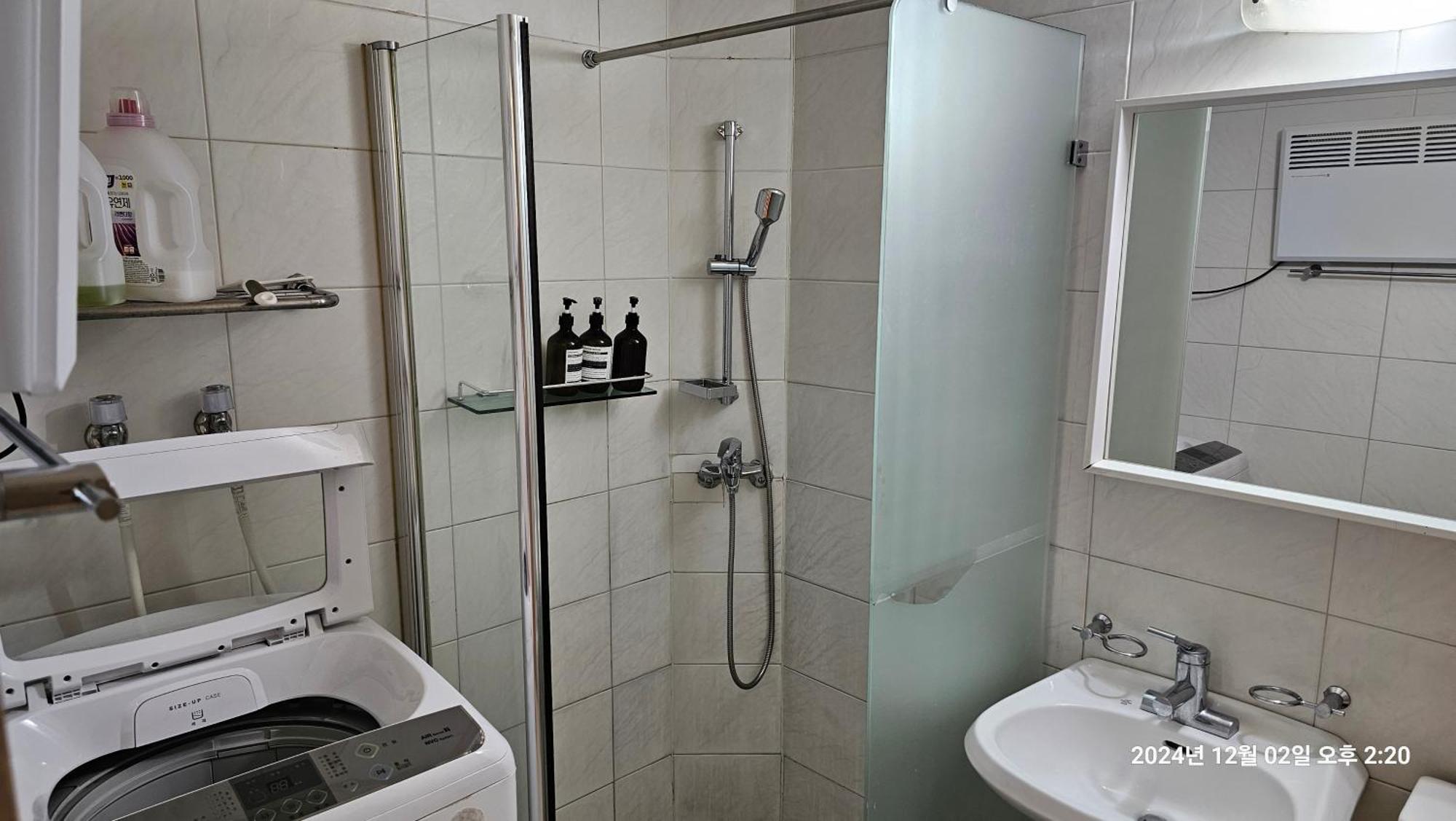Hongdae Residence-2 1Min From Hongik Uni Station Exit #1 Seoel Buitenkant foto